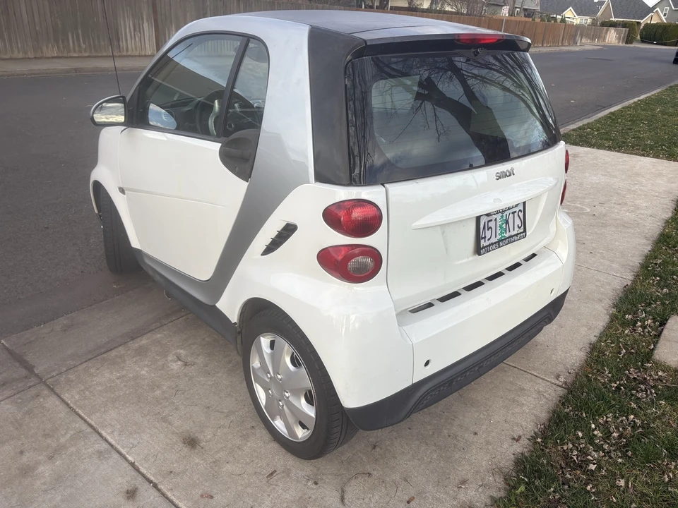 2015 Smart Fortwo 3rd Gen - Image 3 of 9