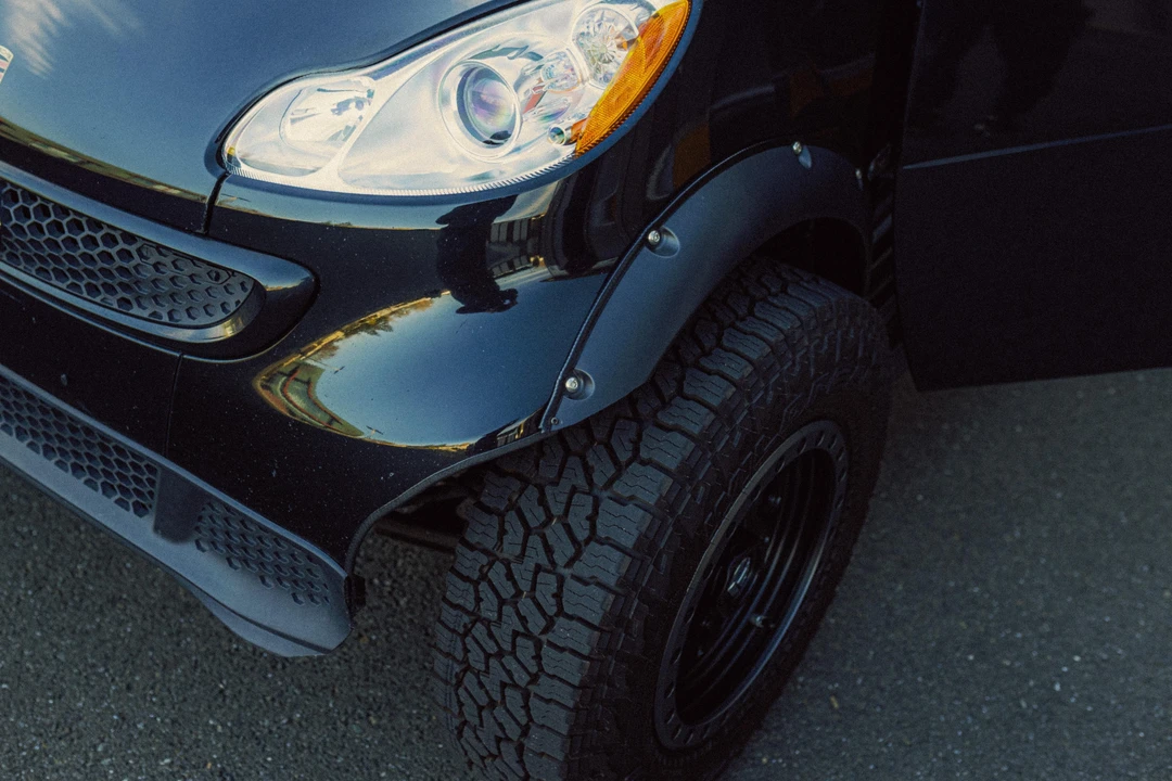 2015 Smart Fortwo 3rd Gen - Image 17 of 25