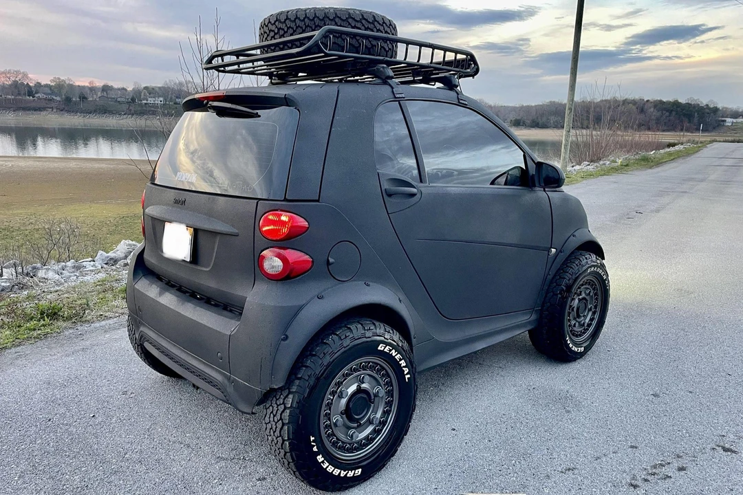 2015 Smart Fortwo 3rd Gen - Image 4 of 31