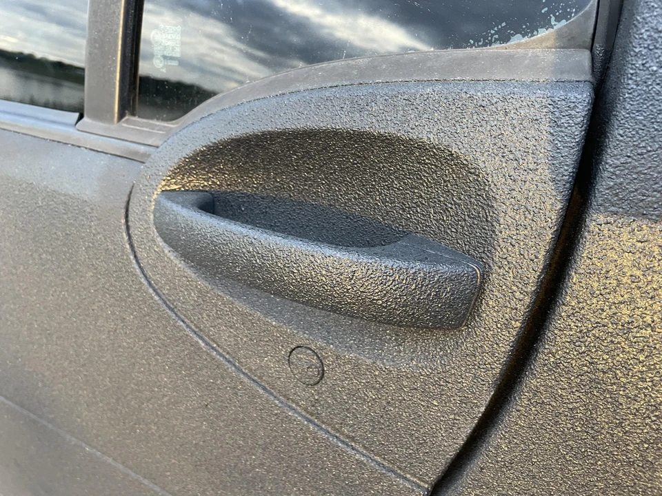 2015 Smart Fortwo 3rd Gen - Image 27 of 31