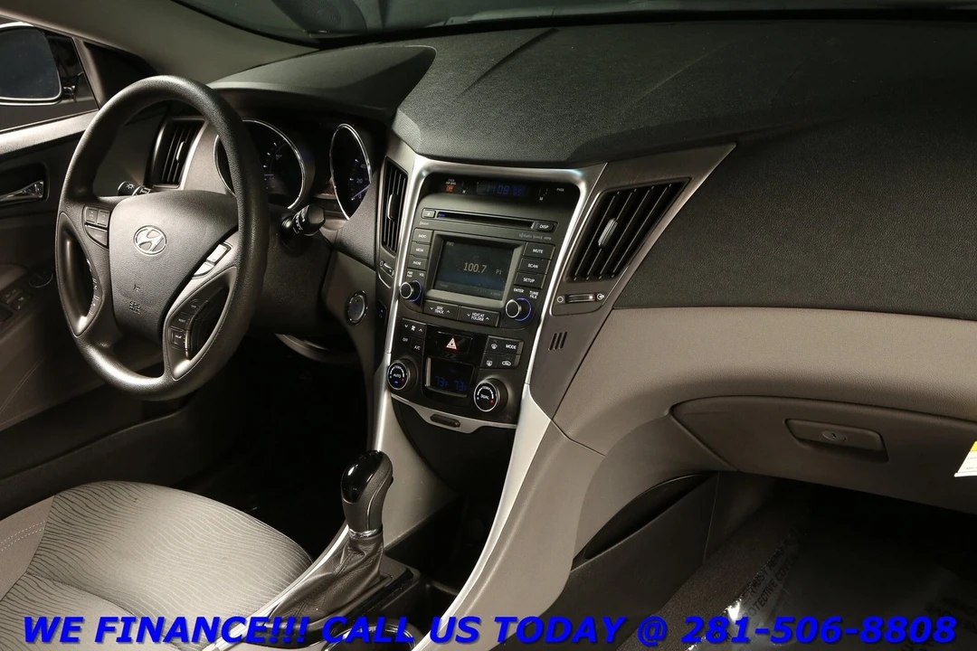 2015 Hyundai Sonata - Image 18 of 21