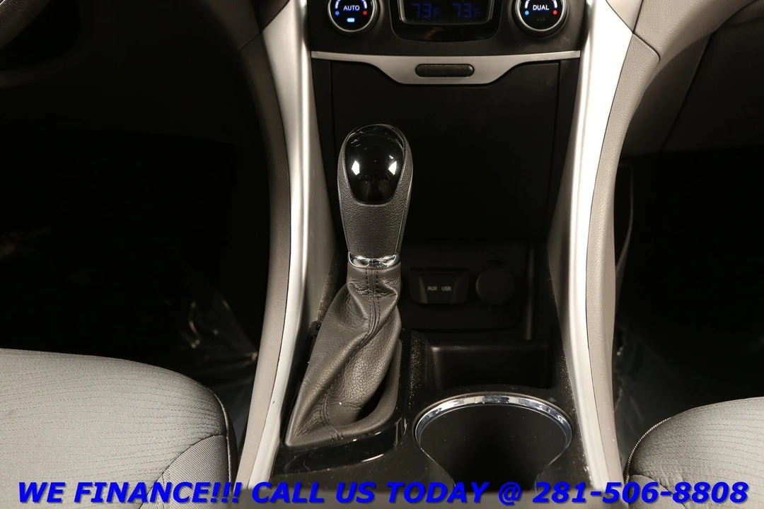2015 Hyundai Sonata - Image 17 of 21