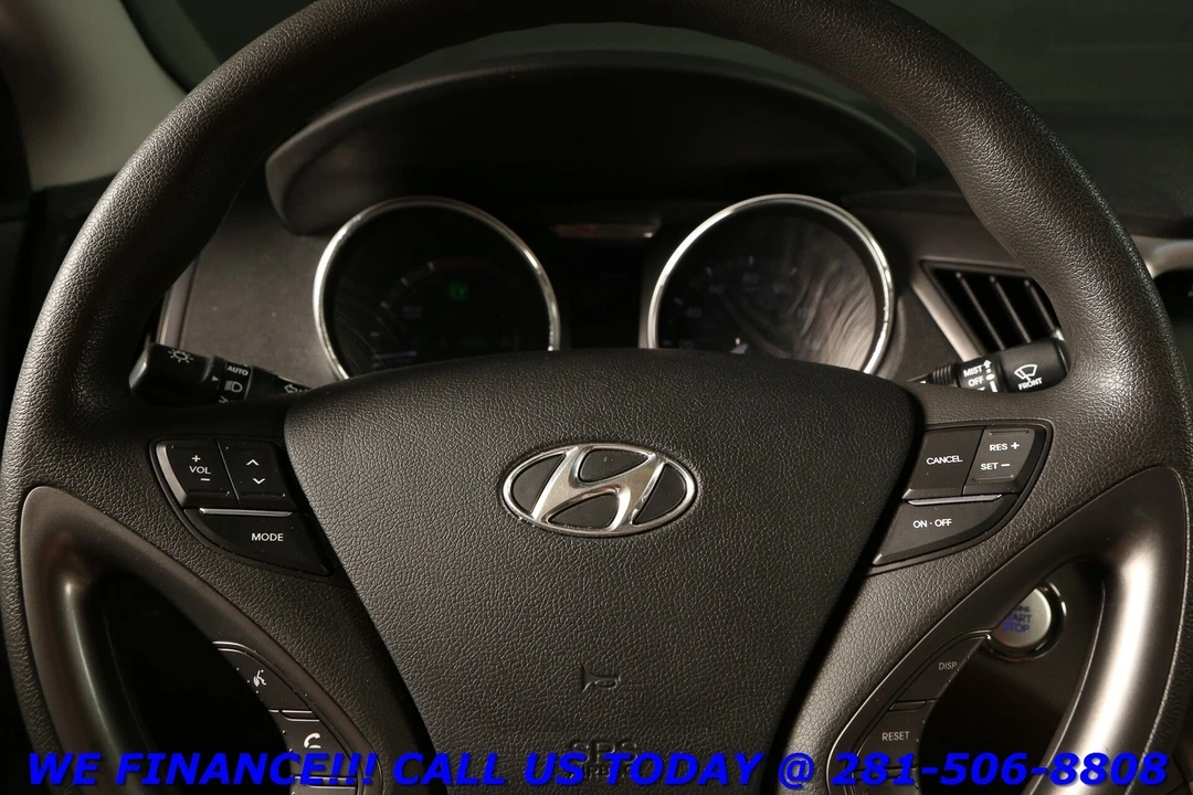 2015 Hyundai Sonata - Image 13 of 21