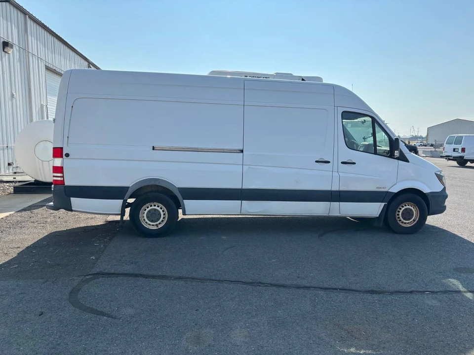 2015 Mercedes-Benz NCV3 Sprinter - Image 2 of 8