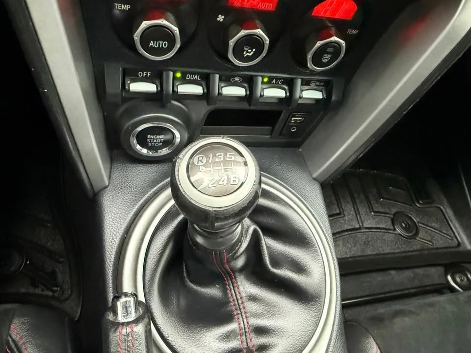 2015 Subaru BRZ 1st Gen - Image 16 of 17