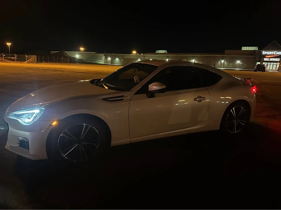 2015 Subaru BRZ 1st Gen - Image 5 of 6