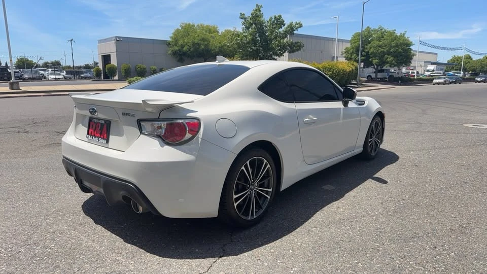 2015 Subaru BRZ 1st Gen - Image 8 of 20