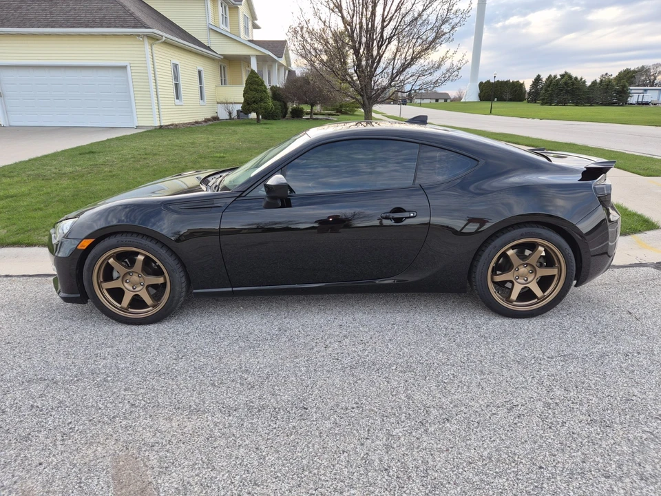 2015 Subaru BRZ 1st Gen - Image 3 of 28