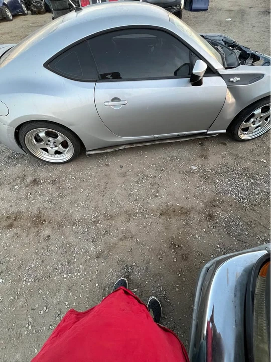 2015 Subaru BRZ 1st Gen - Image 16 of 18