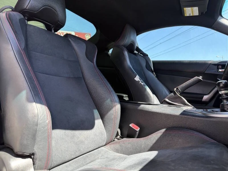 2015 Subaru BRZ 1st Gen - Image 16 of 19