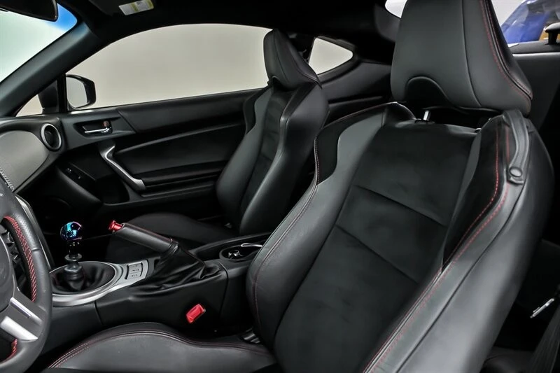 2015 Subaru BRZ 1st Gen - Image 21 of 31