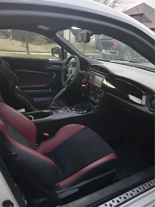 2015 Subaru BRZ 1st Gen - Image 9 of 11