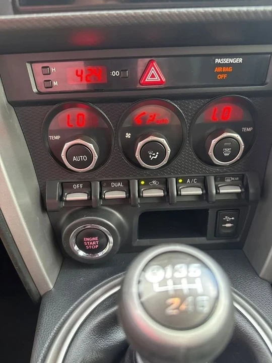 2015 Subaru BRZ 1st Gen - Image 19 of 20