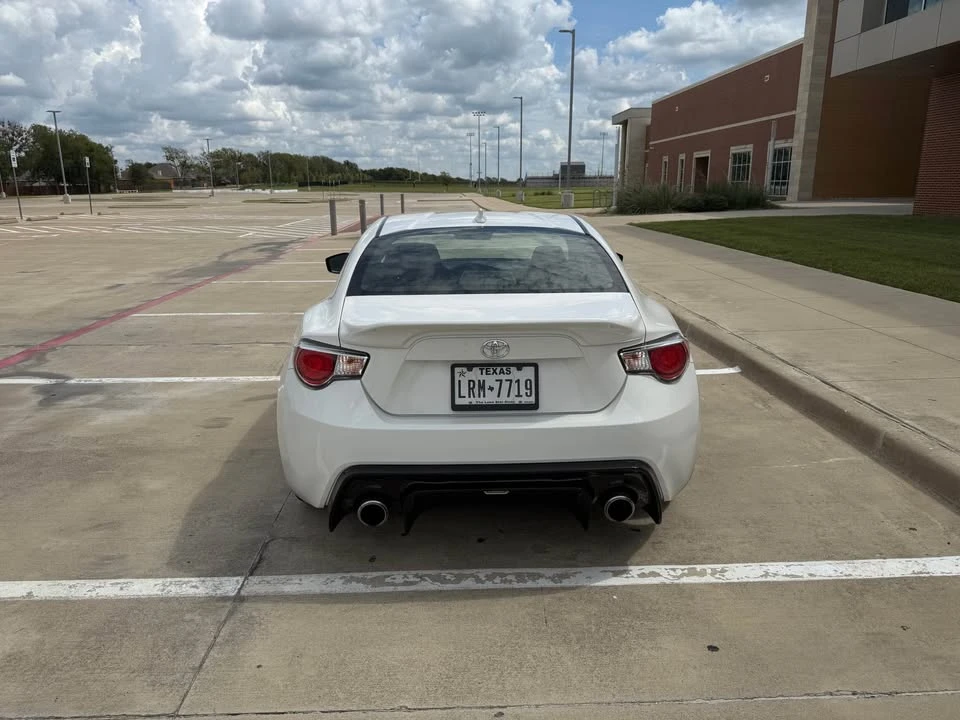 2015 Subaru BRZ 1st Gen - Image 4 of 11
