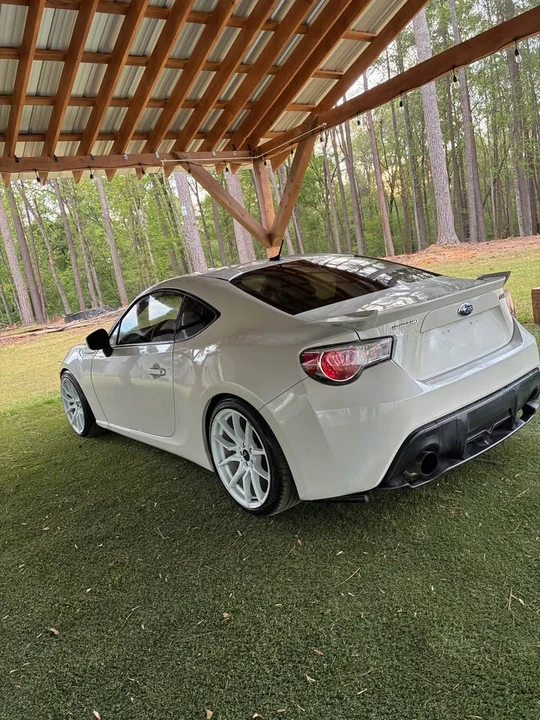 2015 Subaru BRZ 1st Gen - Image 2 of 13