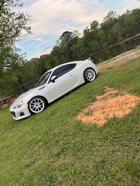 2015 Subaru BRZ 1st Gen - Image 11 of 13