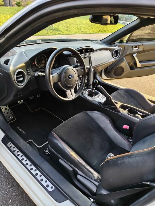 2015 Subaru BRZ 1st Gen - Image 10 of 21
