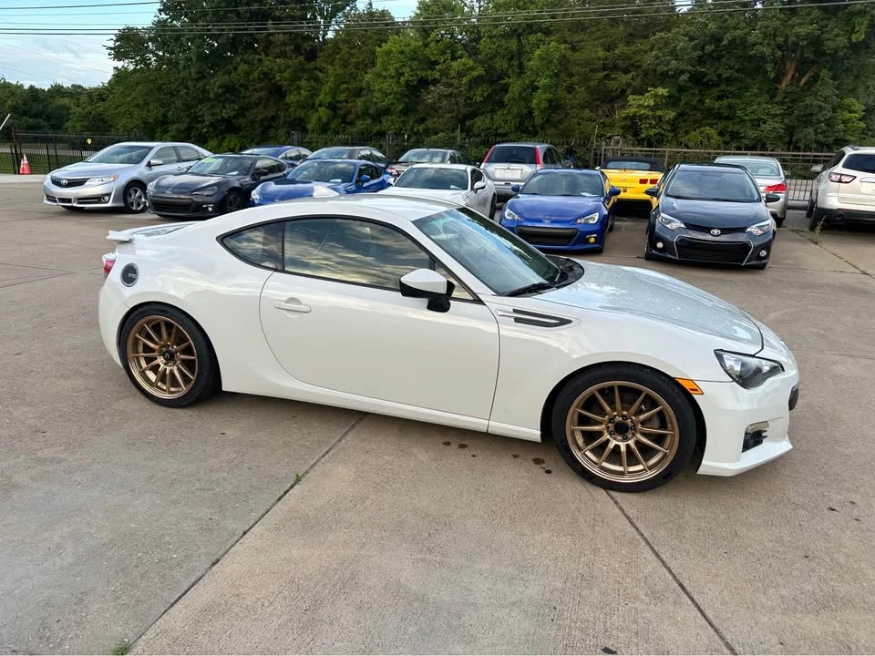 2015 Subaru BRZ 1st Gen - Image 2 of 15