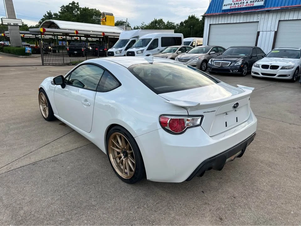 2015 Subaru BRZ 1st Gen - Image 5 of 15