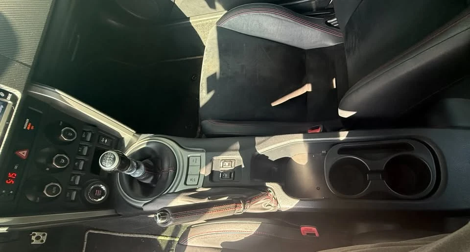 2015 Subaru BRZ 1st Gen - Image 10 of 15