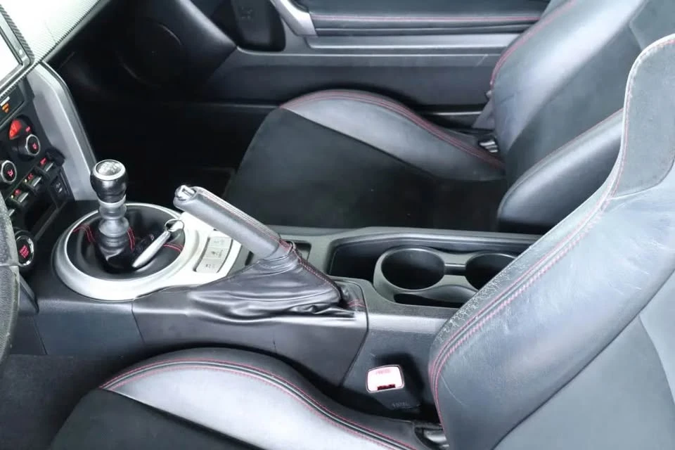 2015 Subaru BRZ 1st Gen - Image 10 of 12