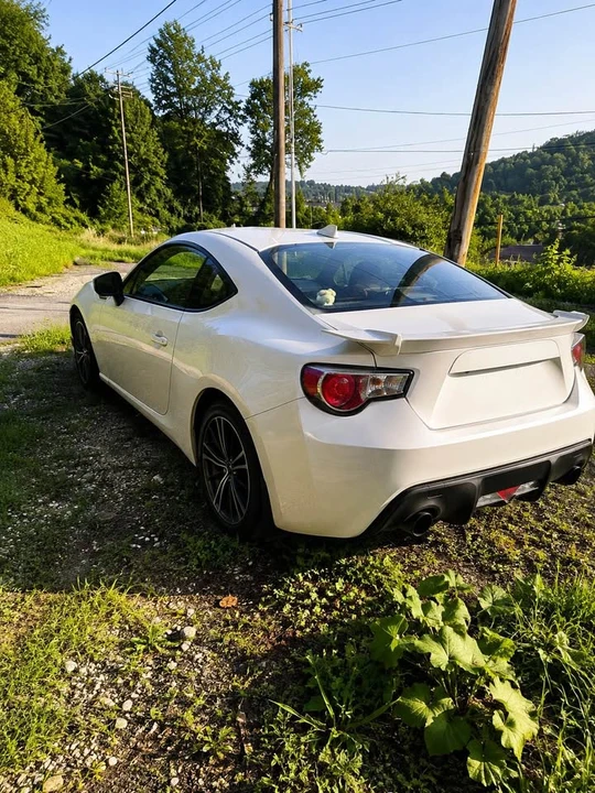 2015 Subaru BRZ 1st Gen - Image 2 of 3