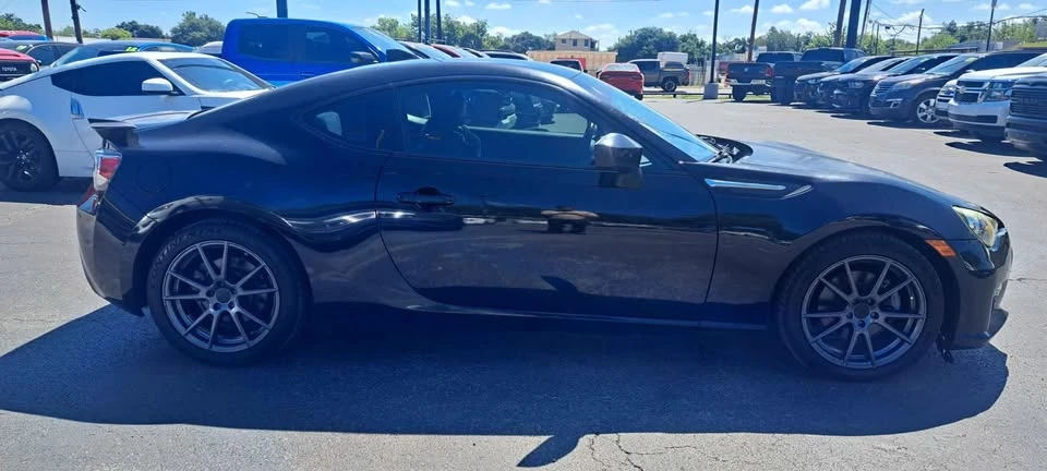 2015 Subaru BRZ 1st Gen - Image 3 of 14