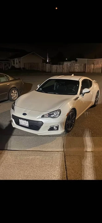 2015 Subaru BRZ 1st Gen - Image 5 of 5