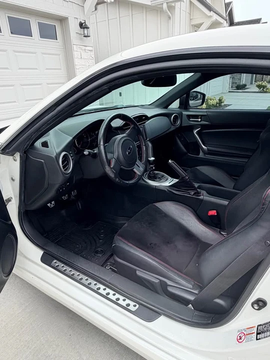 2015 Subaru BRZ 1st Gen - Image 3 of 7