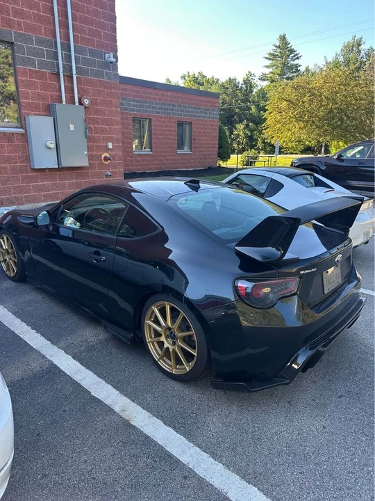 2015 Subaru BRZ 1st Gen - Image 2 of 5