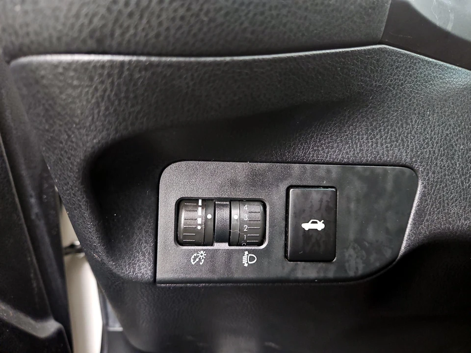2015 Subaru BRZ 1st Gen - Image 13 of 23