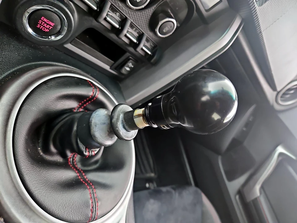 2015 Subaru BRZ 1st Gen - Image 17 of 23