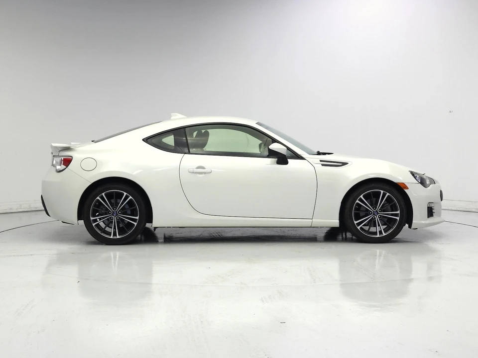 2015 Subaru BRZ 1st Gen - Image 8 of 24