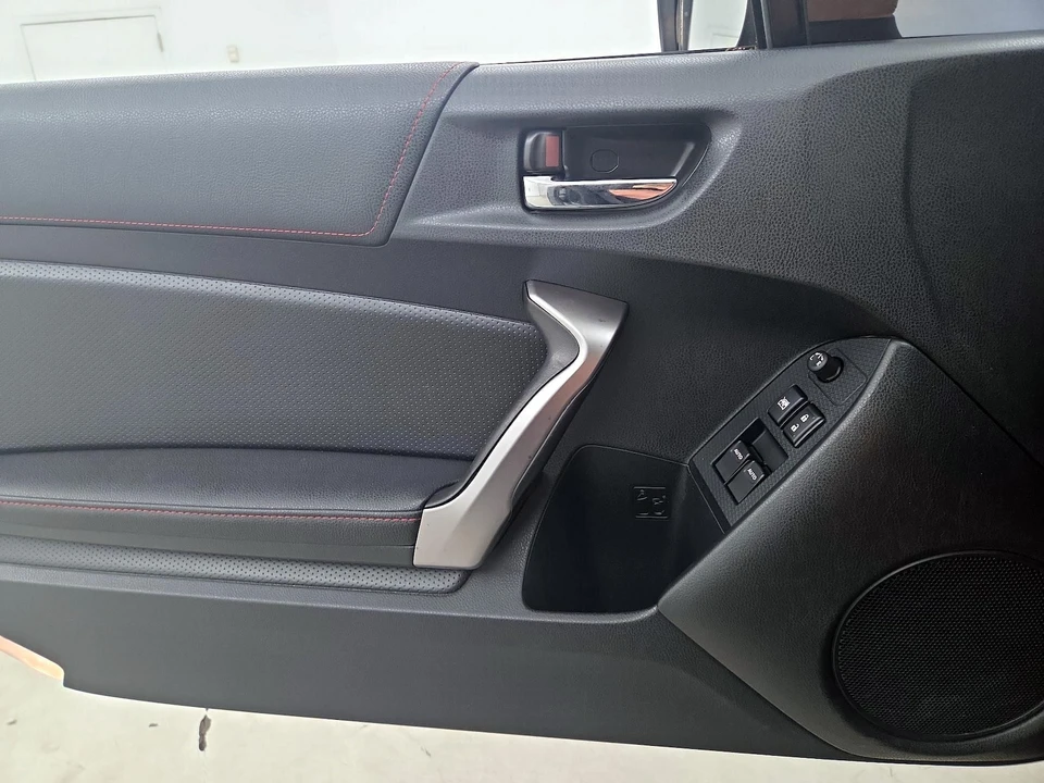 2015 Subaru BRZ 1st Gen - Image 13 of 24