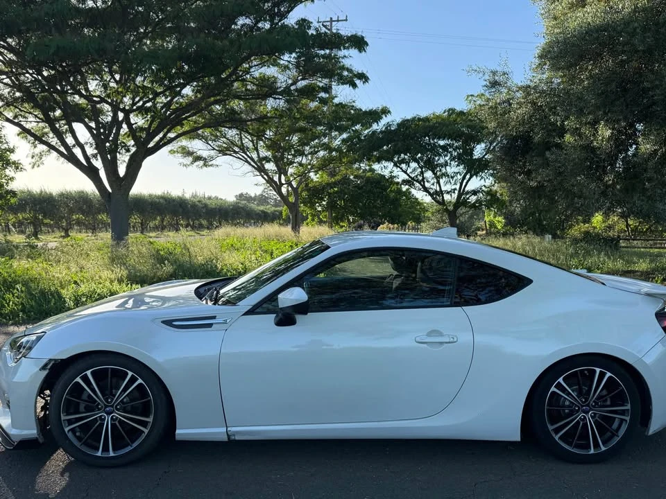 2015 Subaru BRZ 1st Gen - Image 2 of 13
