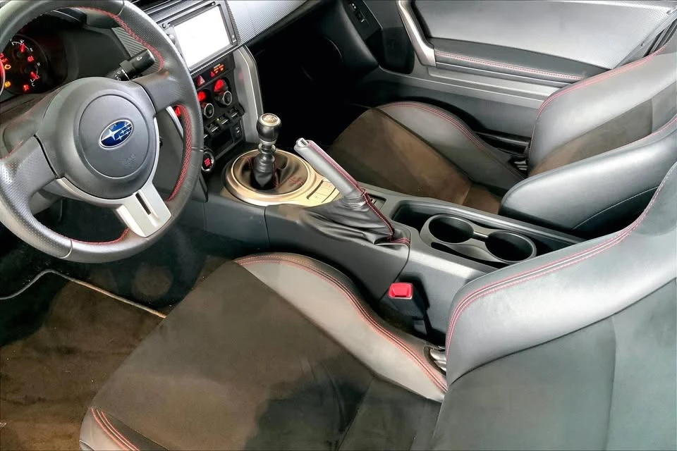 2015 Subaru BRZ 1st Gen - Image 10 of 15