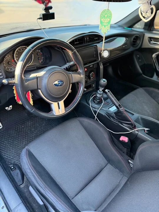 2015 Subaru BRZ 1st Gen - Image 5 of 13
