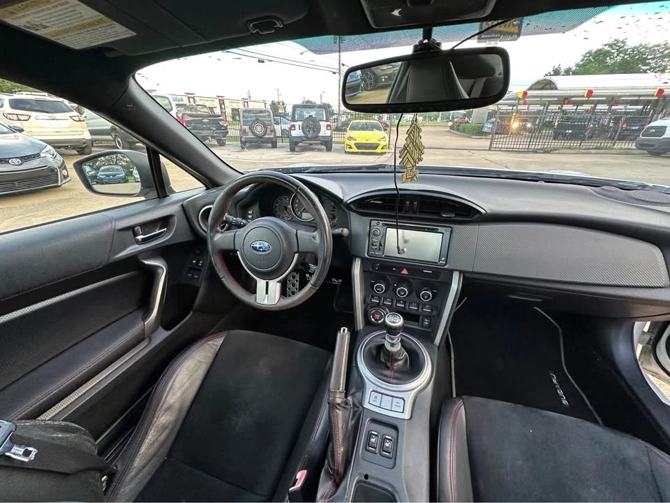 2015 Subaru BRZ 1st Gen - Image 19 of 20