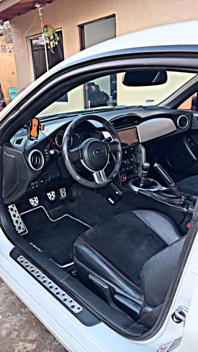 2015 Subaru BRZ 1st Gen - Image 4 of 5
