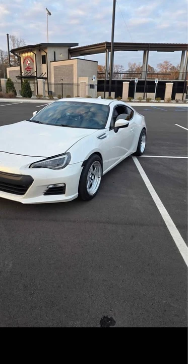 2015 Subaru BRZ 1st Gen - Image 4 of 12