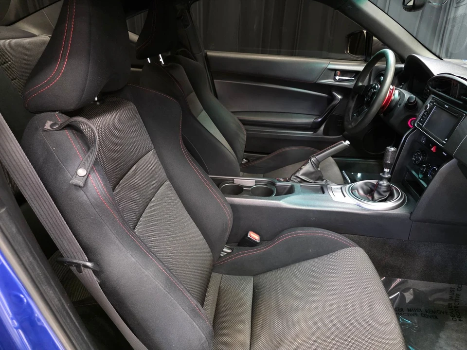 2015 Subaru BRZ 1st Gen - Image 2 of 31
