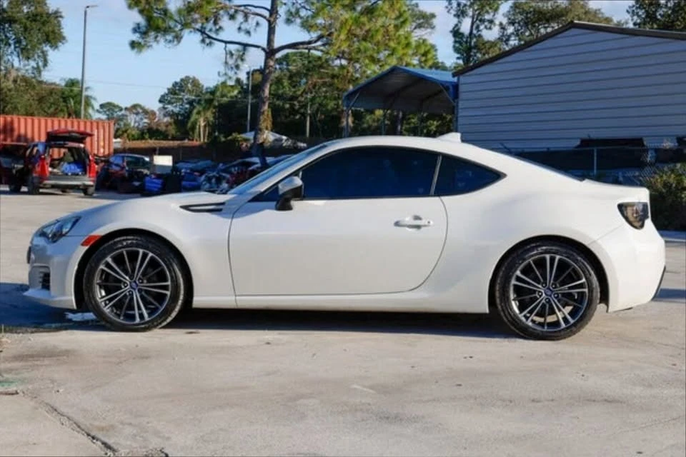 2015 Subaru BRZ 1st Gen - Image 2 of 19
