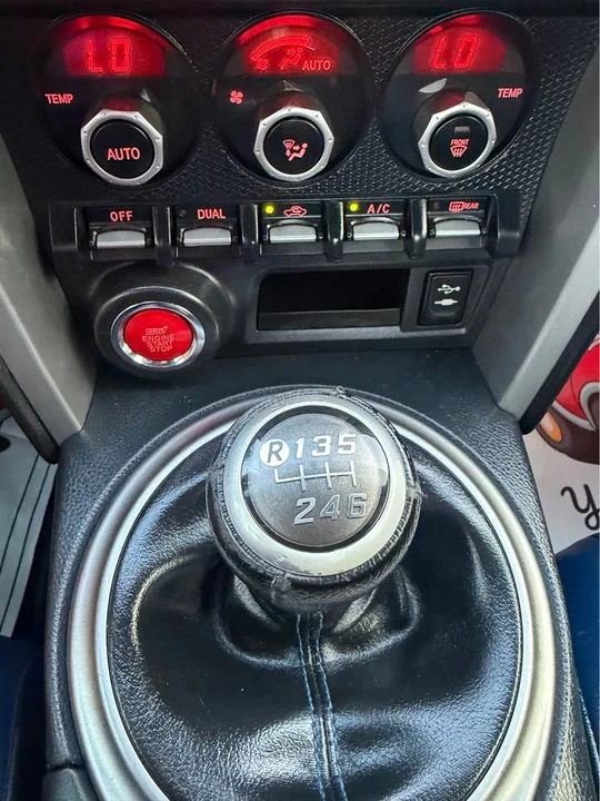2015 Subaru BRZ 1st Gen - Image 18 of 20