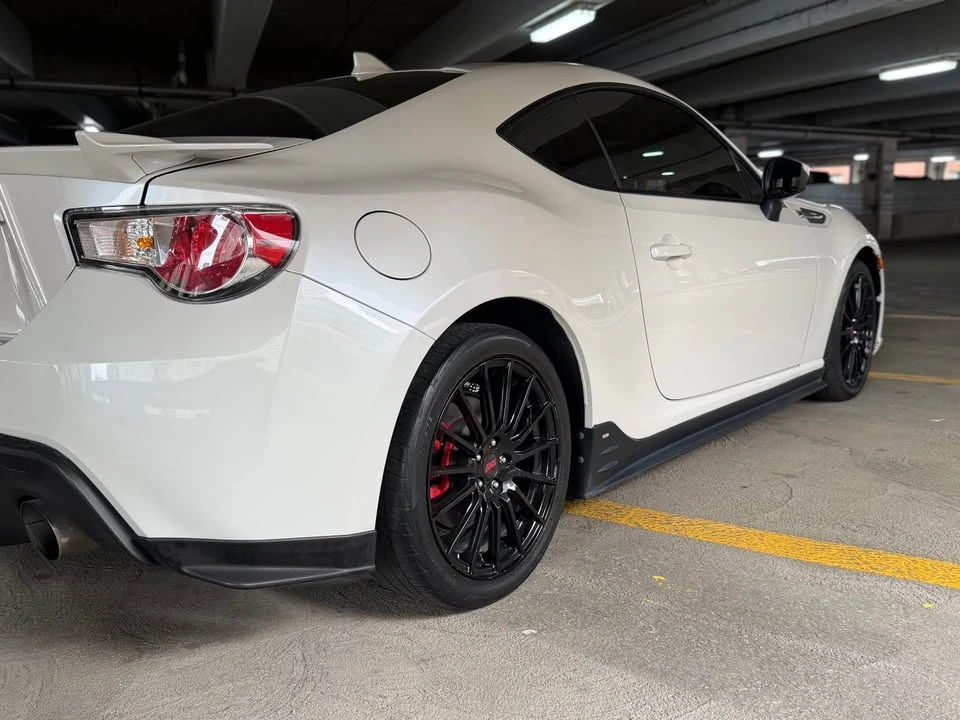 2015 Subaru BRZ 1st Gen - Image 5 of 16