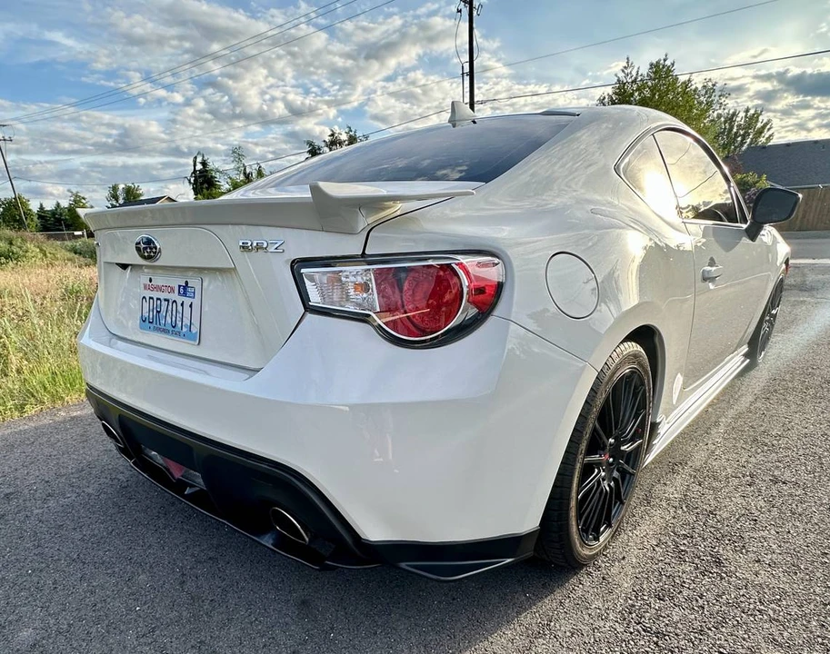 2015 Subaru BRZ 1st Gen - Image 2 of 11
