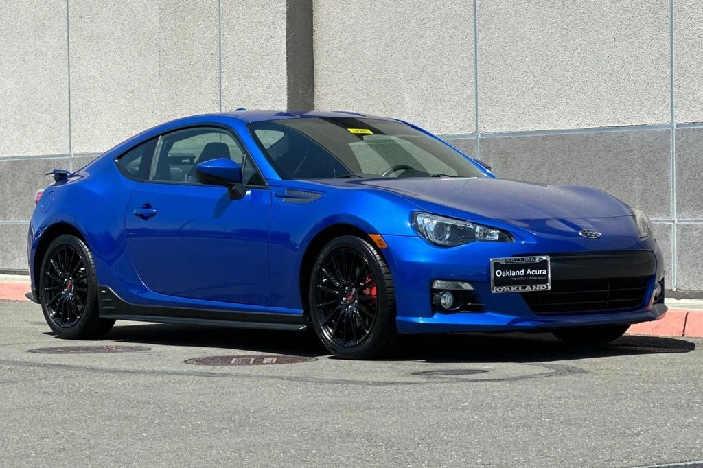 2015 Subaru BRZ 1st Gen - Image 2 of 31