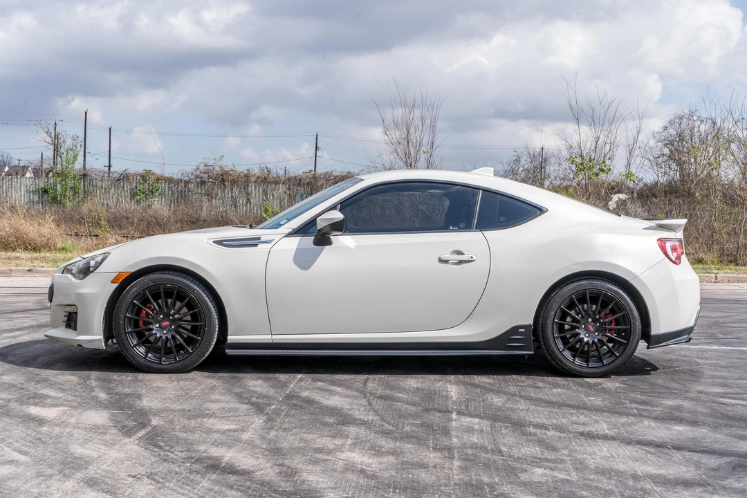 2015 Subaru BRZ 1st Gen - Image 6 of 31
