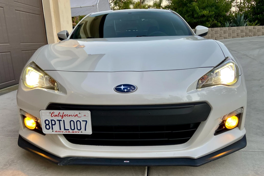 2015 Subaru BRZ 1st Gen - Image 2 of 28