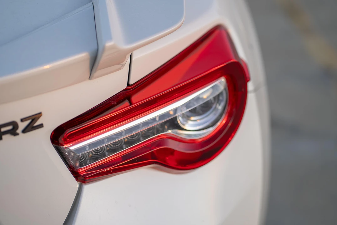 2015 Subaru BRZ 1st Gen - Image 27 of 31