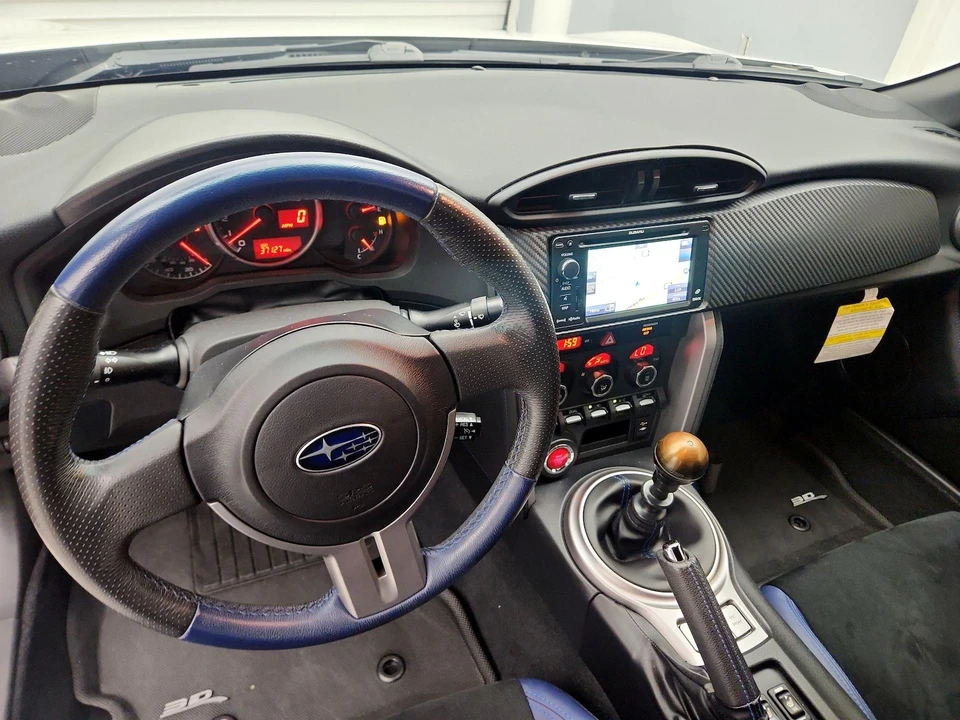 2015 Subaru BRZ 1st Gen - Image 10 of 24